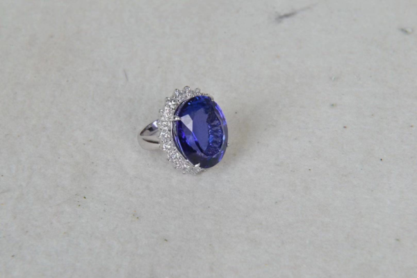 珠宝、玉器、杂项、工艺品拍卖公告